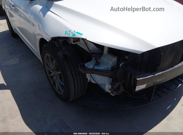 5NPD84LF5JH261551 2018 HYUNDAI ELANTRA White Front view