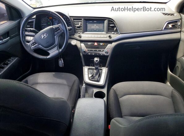 5NPD84LF5JH309520 2018 HYUNDAI ELANTRA Gray Widok deski rozdzielczej
