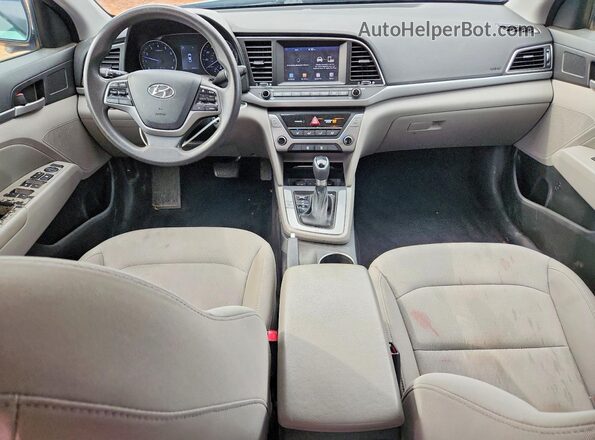 5NPD84LF5JH334272 2018 HYUNDAI ELANTRA Blue Widok deski rozdzielczej