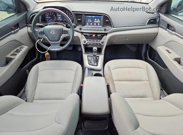 5NPD84LF5JH363707 2018 HYUNDAI ELANTRA Silver წინა პანელის ხედი