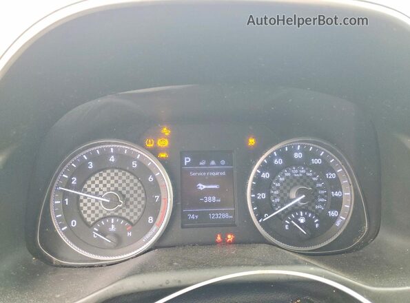 5NPD84LF5KH426113 2019 HYUNDAI ELANTRA Silver Instrument cluster view