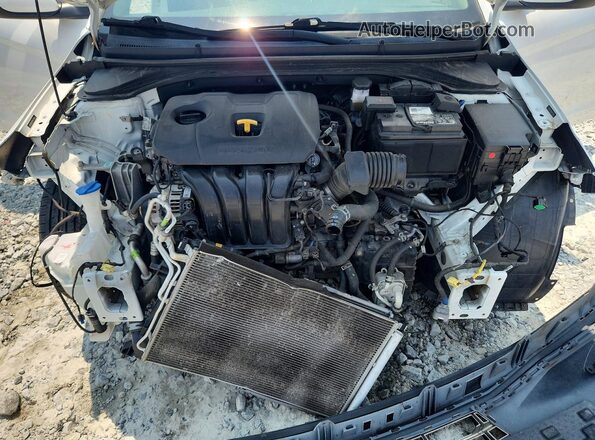 5NPD84LF5KH477546 2019 HYUNDAI ELANTRA White Вид задньої частини салону