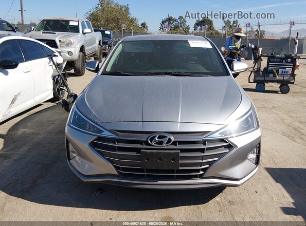 5NPD84LF5LH554613 2020 HYUNDAI ELANTRA Серебряный Вид щитка приборов