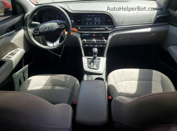 5NPD84LF5LH564090 2020 HYUNDAI ELANTRA Красный Вид панели приборов