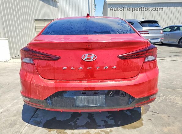 5NPD84LF5LH564090 2020 HYUNDAI ELANTRA Красный Вид сзади