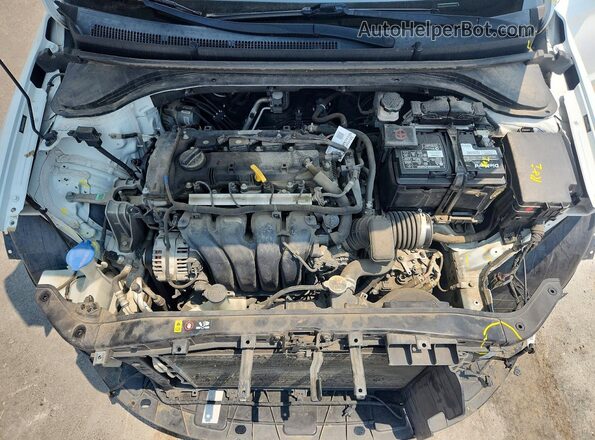 5NPD84LF6HH000391 2017 HYUNDAI ELANTRA White Вид задньої частини салону