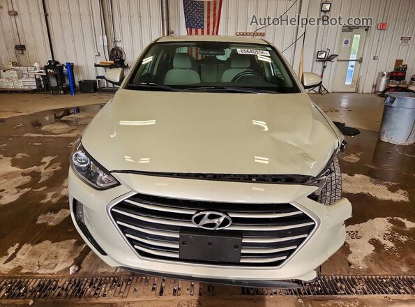 5NPD84LF6HH015621 2017 HYUNDAI ELANTRA Желто-коричневый Вид спереди