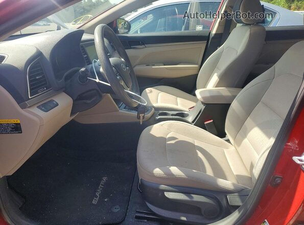 5NPD84LF6HH038221 2017 HYUNDAI ELANTRA Red Front interior view