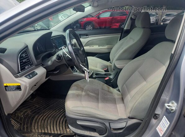 5NPD84LF6HH088570 2017 HYUNDAI ELANTRA Silver Вид салону спереду