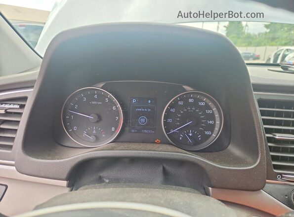 5NPD84LF6HH088570 2017 HYUNDAI ELANTRA Silver Вид щитка приладів