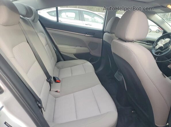 5NPD84LF6HH106212 2017 HYUNDAI ELANTRA Silver Սալոնի 360 աստիճան տեսք