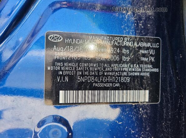 5NPD84LF6HH121809 2017 HYUNDAI ELANTRA Blue Widok komory silnika