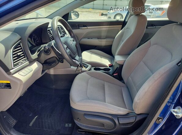 5NPD84LF6HH121809 2017 HYUNDAI ELANTRA Blue Widok wnętrza z przodu