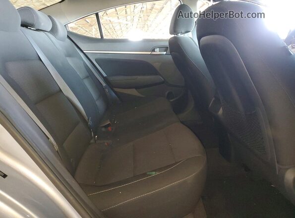 5NPD84LF6HH152025 2017 HYUNDAI ELANTRA Gray Vista de los asientos traseros