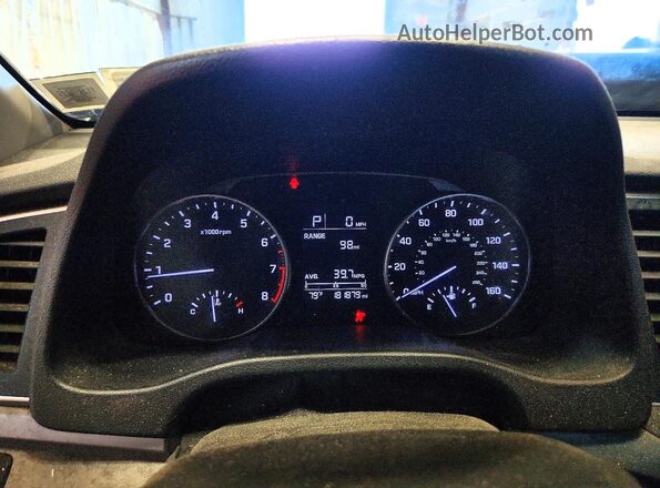 5NPD84LF6HH158181 2017 HYUNDAI ELANTRA Black Սարքավորումների վահանակի տեսք