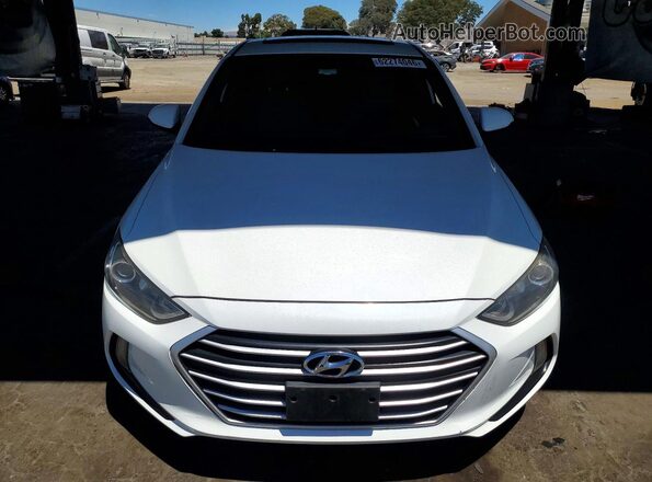 5NPD84LF6HH182593 2017 HYUNDAI ELANTRA Белый Вид спереди