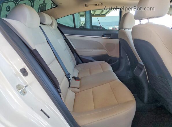 5NPD84LF6HH182593 2017 HYUNDAI ELANTRA Белый Вид задних сидений