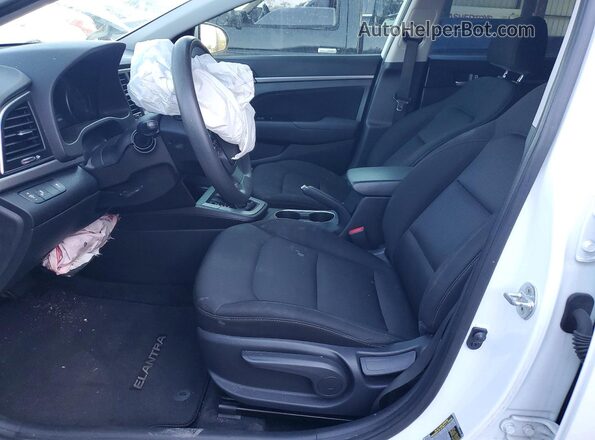 5NPD84LF6JH235539 2018 HYUNDAI ELANTRA White Vista interior delantera