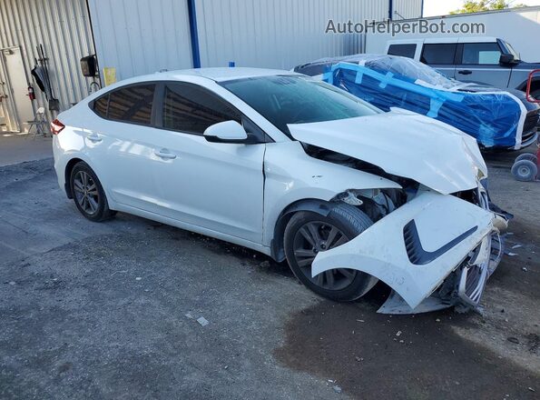 5NPD84LF6JH235539 2018 HYUNDAI ELANTRA White Delantero derecho
