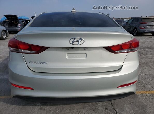 5NPD84LF6JH257475 2018 HYUNDAI ELANTRA Серебряный 