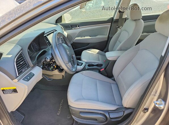 5NPD84LF6JH260232 2018 HYUNDAI ELANTRA Gray Widok wnętrza z przodu