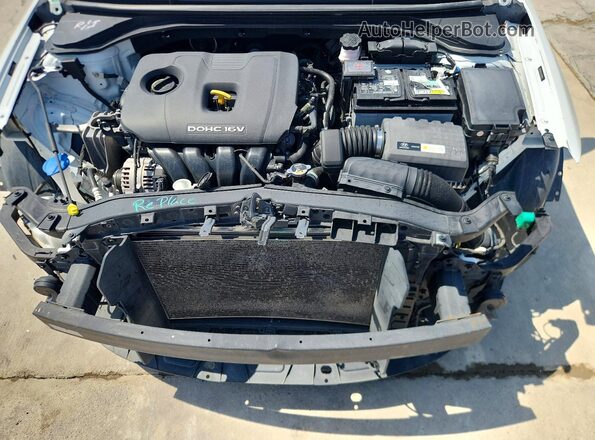 5NPD84LF6JH289973 2018 HYUNDAI ELANTRA White Widok wnętrza z tyłu