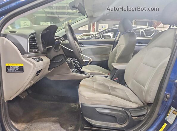 5NPD84LF6JH316217 2018 HYUNDAI ELANTRA Blue Widok wnętrza z przodu
