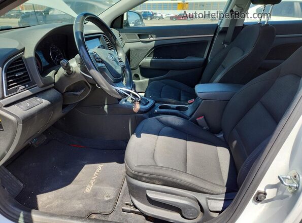 5NPD84LF6JH343871 2018 HYUNDAI ELANTRA White Շարժիչի բաժամունքի տեսք