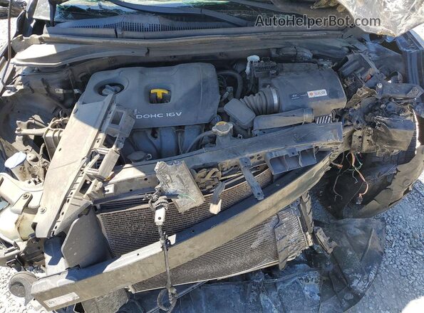 5NPD84LF6JH353901 2018 HYUNDAI ELANTRA Black Rear interior view