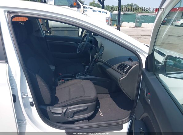 5NPD84LF6JH378717 2018 HYUNDAI ELANTRA White Սալոնի դիմացի տեսք