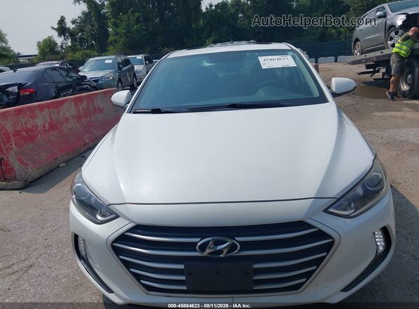 5NPD84LF6JH378717 2018 HYUNDAI ELANTRA White Սարքավորումների վահանակի տեսք