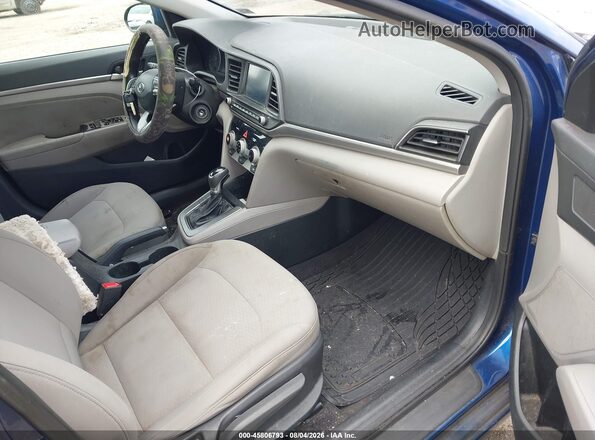 5NPD84LF6KH430994 2019 HYUNDAI ELANTRA Синий Вид салона спереди