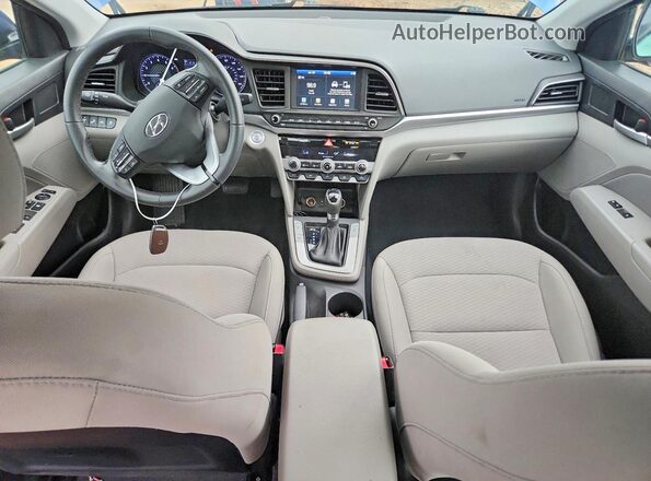 5NPD84LF6KH472131 2019 HYUNDAI ELANTRA Blue Առջևի վահանակի տեսք