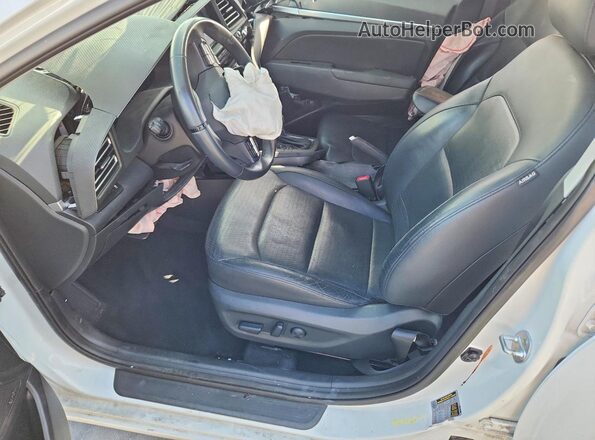 5NPD84LF6KH473845 2019 HYUNDAI ELANTRA White წინა სალონის ხედი