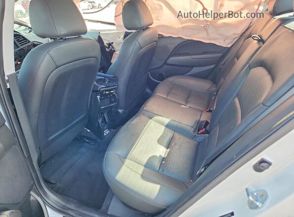 5NPD84LF6KH473845 2019 HYUNDAI ELANTRA White უკანა სავარძლების ხედი