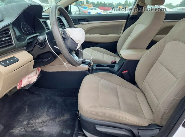5NPD84LF6KH490208 2019 HYUNDAI ELANTRA White Widok wnętrza z przodu