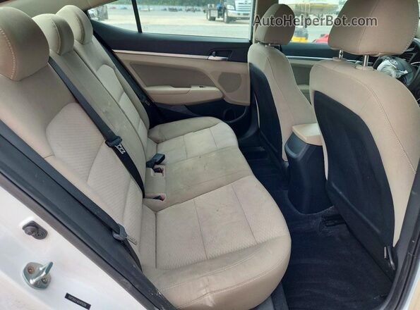 5NPD84LF6KH490208 2019 HYUNDAI ELANTRA White Widok tylnych siedzeń