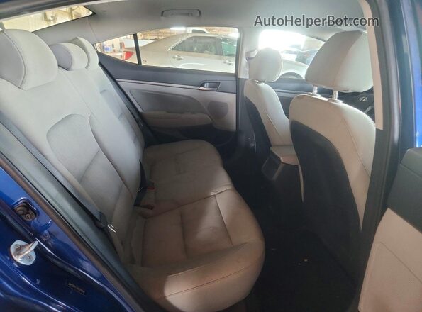 5NPD84LF7HH036848 2017 HYUNDAI ELANTRA Blue Widok tylnych siedzeń
