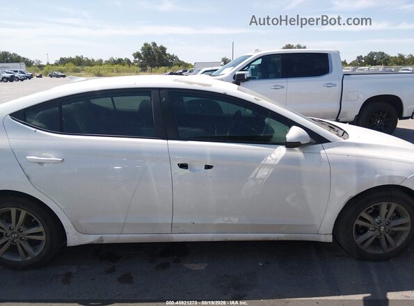 5NPD84LF7HH040737 2017 HYUNDAI ELANTRA White Vista interior trasera