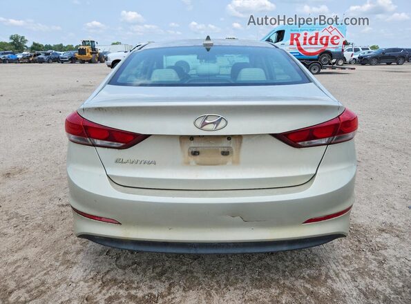 5NPD84LF7HH046196 2017 HYUNDAI ELANTRA Золотой Вид сзади