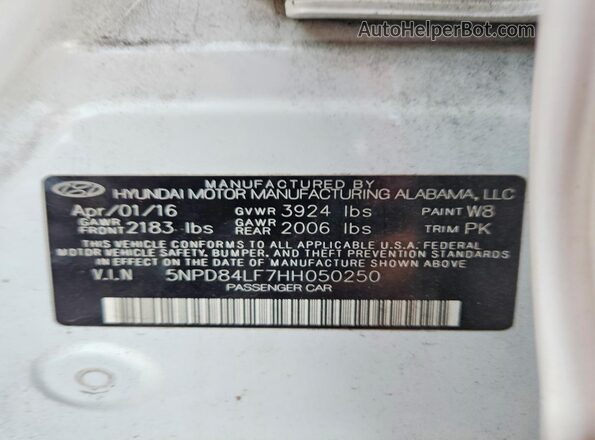 5NPD84LF7HH050250 2017 HYUNDAI ELANTRA White ძრავის განყოფილების ხედი