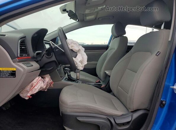 5NPD84LF7HH064617 2017 HYUNDAI ELANTRA Blue Вид салону спереду