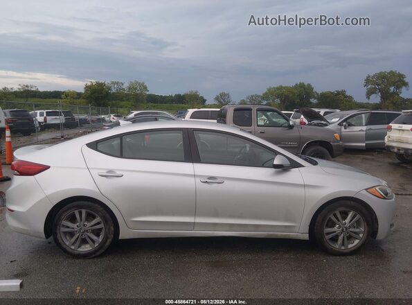 5NPD84LF7HH095673 2017 HYUNDAI ELANTRA Silver Вид задньої частини салону