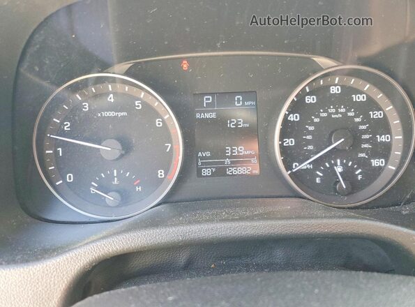 5NPD84LF7HH185941 2017 HYUNDAI ELANTRA Red Vista del cuadro de instrumentos