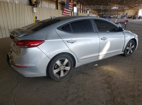 5NPD84LF7JH214134 2018 HYUNDAI ELANTRA Серебряный Задняя правая четверть