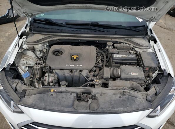 5NPD84LF7JH265732 2018 HYUNDAI ELANTRA White Vista interior trasera