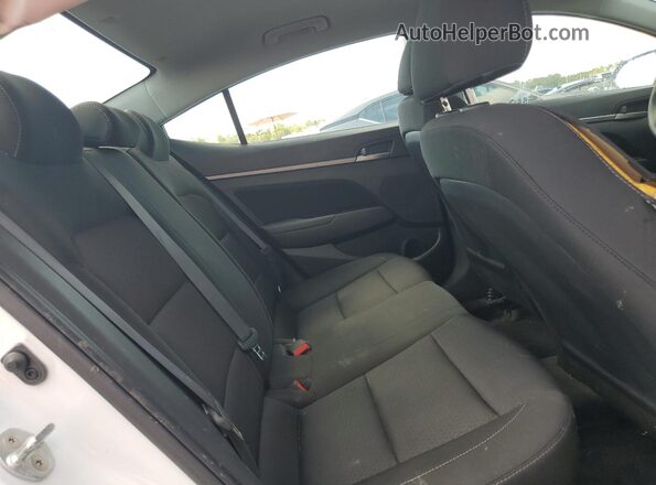5NPD84LF7JH291165 2018 HYUNDAI ELANTRA White Հետևի նստատեղերի տեսք