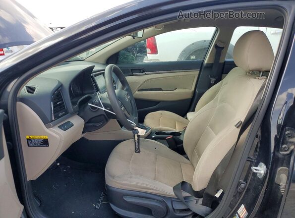5NPD84LF7JH358038 2018 HYUNDAI ELANTRA Black Front interior view