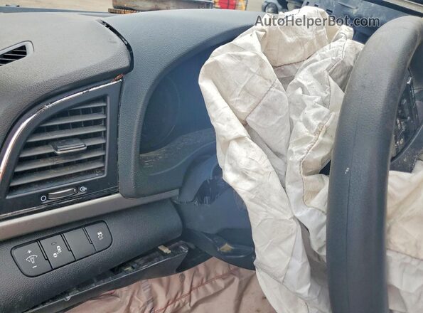 5NPD84LF7JH377298 2018 HYUNDAI ELANTRA Black Սարքավորումների վահանակի տեսք