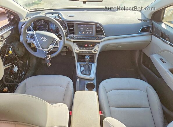 5NPD84LF7JH384753 2018 HYUNDAI ELANTRA Gray Widok deski rozdzielczej